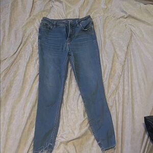 Old Navy Women's Skinny Jeans in Medium Blue Wash